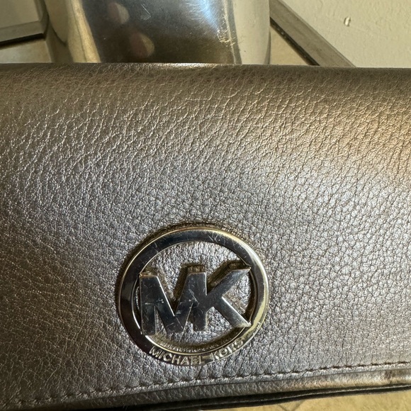 MK wallet - Picture 6 of 6